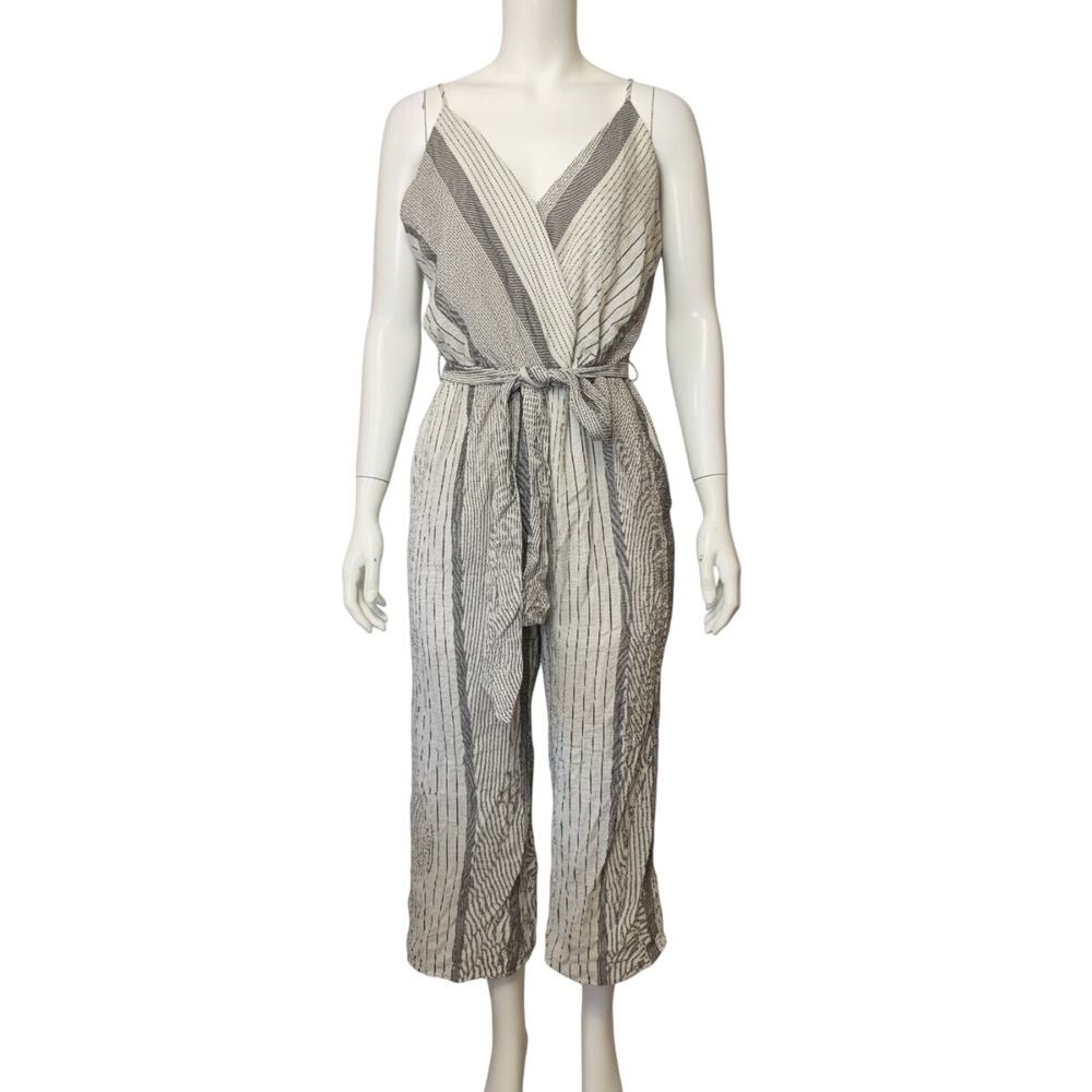 Sienna Sky Jumpsuit Cropped Pants Womens L Gray Striped Tie Waist Lined Gauzy